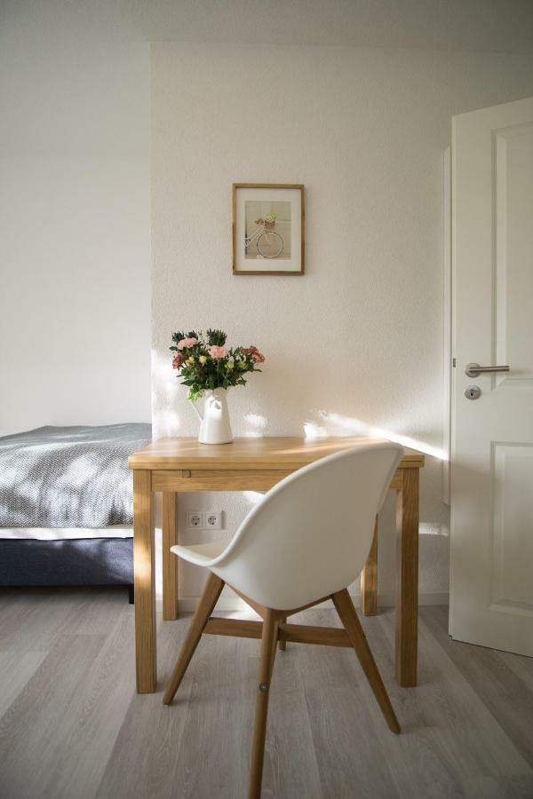 Ferienwohnung Charlotte Weisenheim am Sand 외부 사진